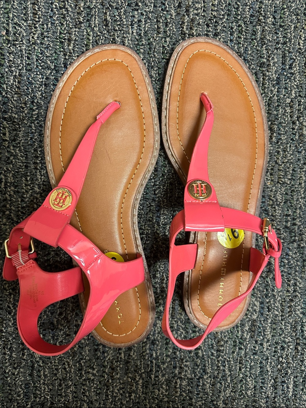 Tommy Hilfiger Coral Pink T-Strap Logo Slingback Sandals - Picture 8 of 8